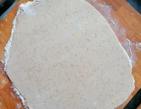 Pui la cuptor în aluat sărat