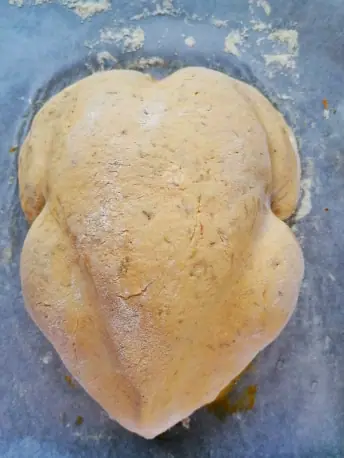 Pui la cuptor în aluat sărat
