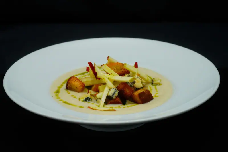 Din culisele gestionării unui bistro cu suflet de mame – Loco Lounge&Coffee. AntrepreMame, ep. 13.